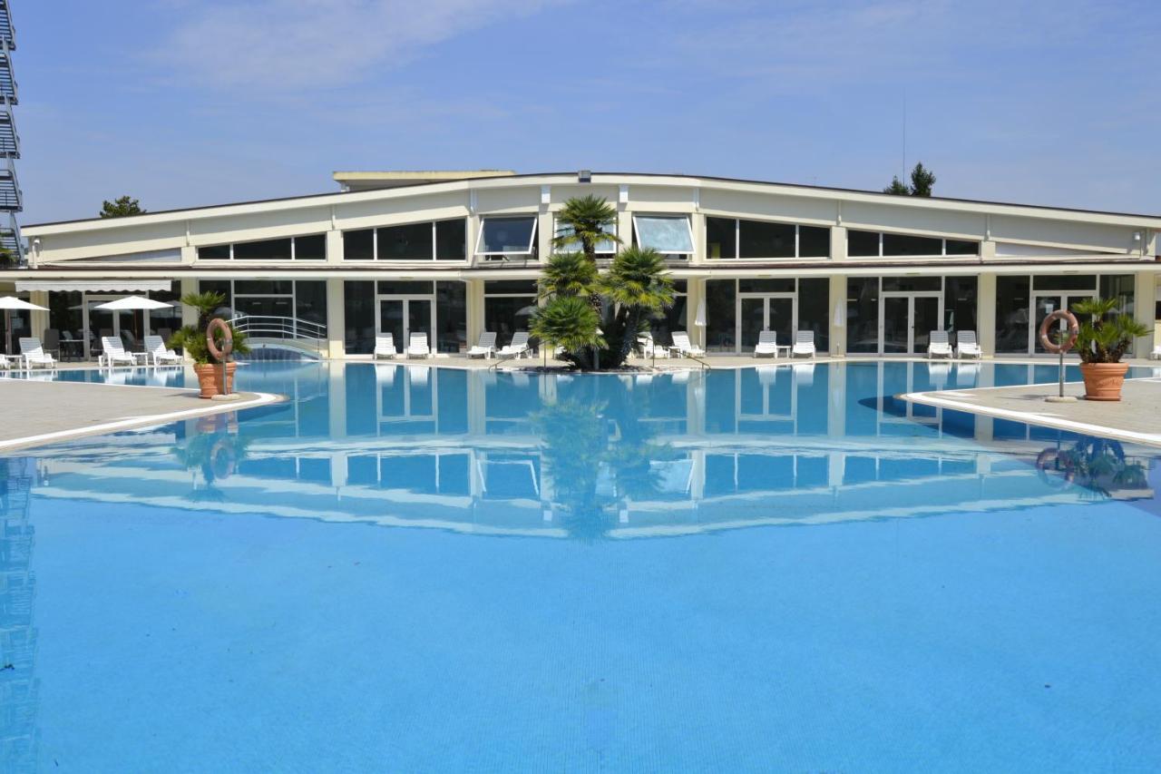 Hotel Internazionale Terme Abano Terme Exteriör bild