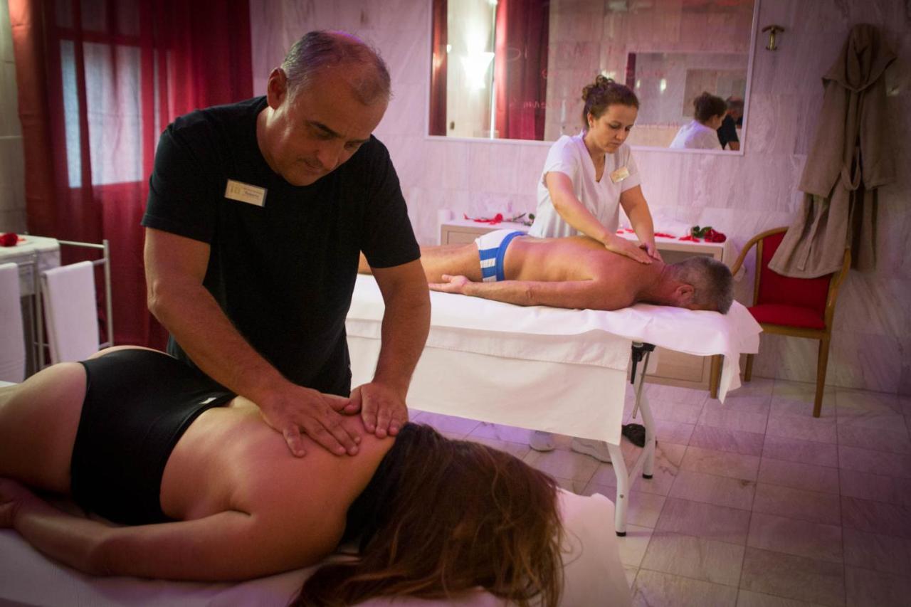 Hotel Internazionale Terme Abano Terme Exteriör bild