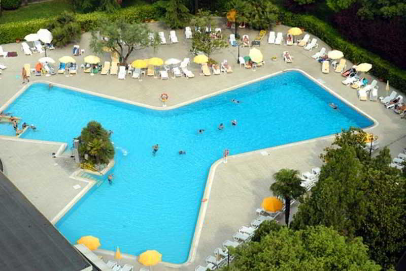 Hotel Internazionale Terme Abano Terme Exteriör bild